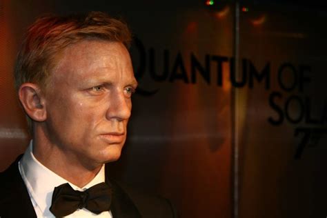 james bond autor vorname 3 buchstaben